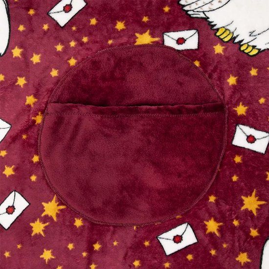 Paladone Harry Potter Hedwig 2-in-1 Cushion Blanket