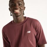 New Balance Sport Essentials Cotton T-Shirt Heren T-shirt - CHERRY LEATHER