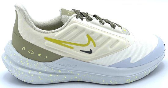 Nike Air Winflo Shield Hardloopschoenen Dames - Maat 37.5 - Pale Ivory
