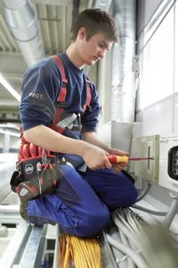 Wiha Schroevendraaier met bitmagazijn LiftUp electric Sleufkop, Phillips met 6 slimBits in blister - 38612