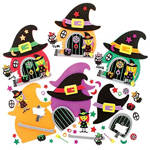 Baker Ross FE723 Heksen deurhanger set - Set van 4, Halloween-kunst en -ambachten voor kinderen, maak je eigen Halloween-decoraties, creatieve activiteiten voor kinderen om te maken en weer te geven