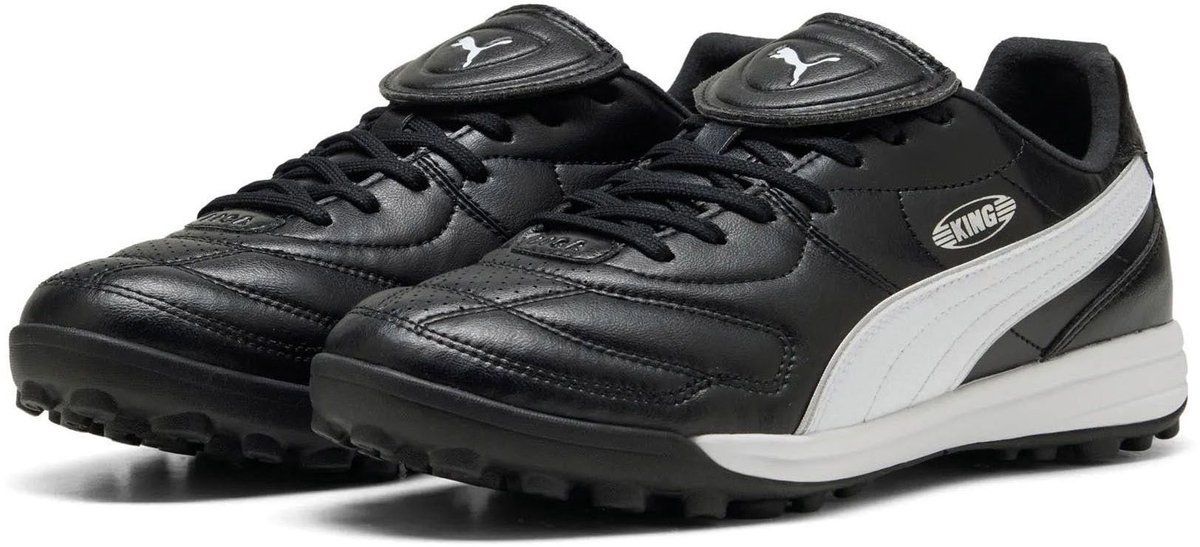 PUMA Unisex King Liga Tt voetbalschoen, Puma Zwart Puma Wit Puma Zilver, 44 EU