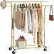 O'DADDY® Porte-vêtements sur roulettes - Porte-manteau - Barre à vêtements - Réglable et extensible - Roulettes industrielles - Métal - Stable jusqu'à 110 kg - Or