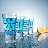 Grappige Mad Monkey Set van 4 grappige borrelglazen met chemische alcoholformule