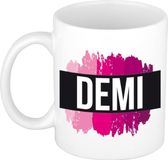 Bellatio Decorations Demi naam cadeau koffie mok - beker - met roze verfstrepen - Cadeau collega - moederdag - verjaardag - juf - coach - 300 ml - wit