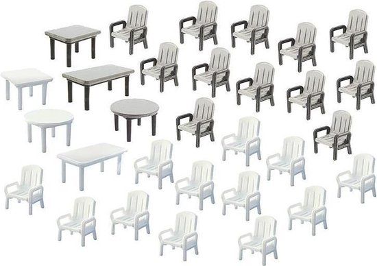 Faller - 24 Tuinstoelen en 6 Tafels (Schaal H0)