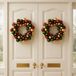 Decoris Boules de Noël couronne de Noël - 2x - rouge - vert - or - D38 cm - plastique
