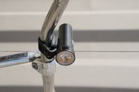 Urban Proof Phare LED Haute Luminosité - Rechargeable par USB