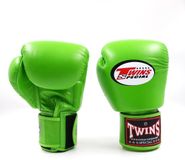 Twins Special BGVL-3 Lime - Leren bokshandschoenen - 14 oz - Lime groen