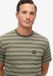Superdry - Getextureerd gestreept T-shirt met borstzak - Heren - T-shirts
