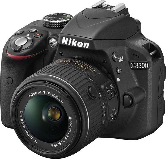 Nikon D3300 + 18-55mm VR II Black KIT