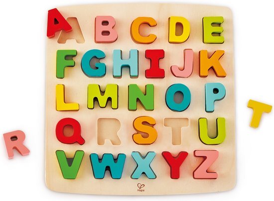 hape puzzel met grote letters