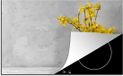 Merkloos KitchenYeah® Inductie beschermer 77x51 cm - Bloemen - Geel - Stilleven - Inductie kookplaat accessoire