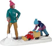 Lemax Clearing The Sidewalk