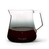 Fellow Mighty Kleine Glazen Serveerkaraf voor Koffie & Thee, ROOK GRIJS 5mm Borosilicaatglas, 16,7 oz/500ml capaciteit, geen Druppel tuit, Stevige handgreep