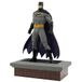 DC Comics Batman - Bullyland figuur, perfect als speelgoed, decoratie en klein cadeau voor kinderen vanaf 3 jaar en verzamelaars, detailgetrouwe 15 cm Justice League verzamelfiguur voor kinderen 11240