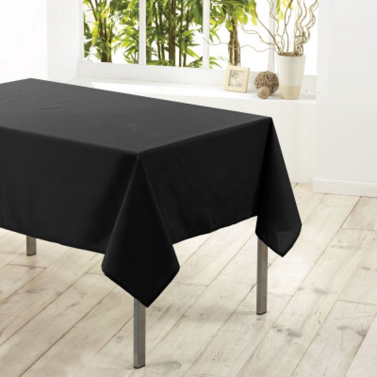 Douceur d'Intérieur Tafelkleed Big Black - 300x140 cm - Zwart