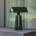 &TRADITION Lampe à poser rechargeable Caret MF1, vert forêt, IP44