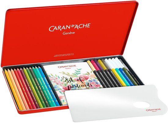 Caran d'Ache mixed media botanical set