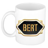 Bellatio Decorations Naam cadeau mok - heren - Bert - gouden embleem - 300 ml - meester - bedankje - afscheid