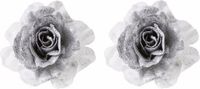 Cosy & Trendy Kerstbloem op clip 18 cm - 6x - zilver wit - besneeuwd - kerstversiering