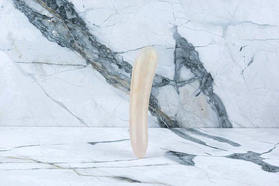 Pleasure's Yoni Crystal Dildo Amelia - Rozenkwarts