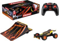 Carrera RC Stuntauto Orange Jumper met Ramp - 1:32