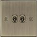 Knightsbridge CSTOG2AB 2-weg tuimelschakelaar, antiek messing, 10A, 2G, vierkante rand