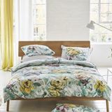 Kussensloop Designers Guild - Tapestry Flower - Kussensloop in katoen perkal met print, Lichtgroen Eau de nil, 65 x 65 cm