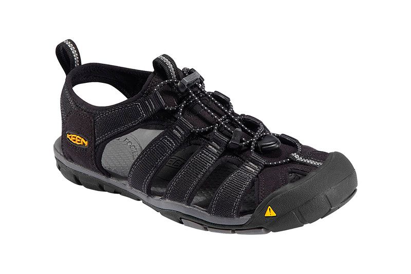KEEN Clearwater CNX Sandalen Heren - black/gargoyle - US 7,5 / EU 40 (2020)