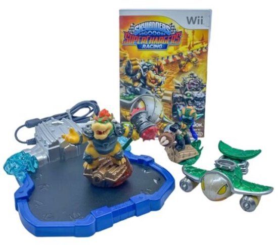 Skylanders SuperChargers Racing: Starter Pack - Wii - Standard Edition