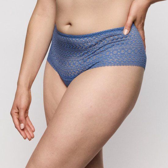 PrimaDonna Montara Luxe String 0663381 Regatta - maat 44