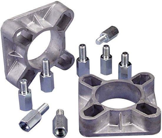 AutoStyle Universele 4-gaats spoorverbreders 32mm (64mm/as) - incl. 12X1.50 Studs