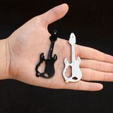Merkloos 2-delige gitaar sleutelhanger multitool