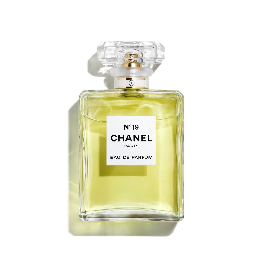 Chanel N°19 / 100 ml / Women