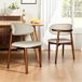 Chaises de salle à manger lot de 2 - Design moderne ergonomique avec pieds en chêne finition noyer et assise rembourrée blanche pour cuisine et salon - 57x45x78cm