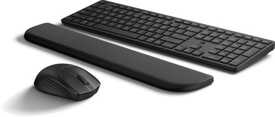 HP Multi-Device Dual-Mode Mouse and Keyboard Combo with Palm Rest 580C-EURO