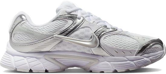 Nike V5 Dames Sneakers HQ7901-112 Wit