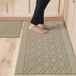 COSY HOMEER Beige 48x20 Inch/30x20 Inch Keuken Tapijt Matten - 2 Stuks, 100% Polypropyleen, Anti-Glad, Machinewasbaar