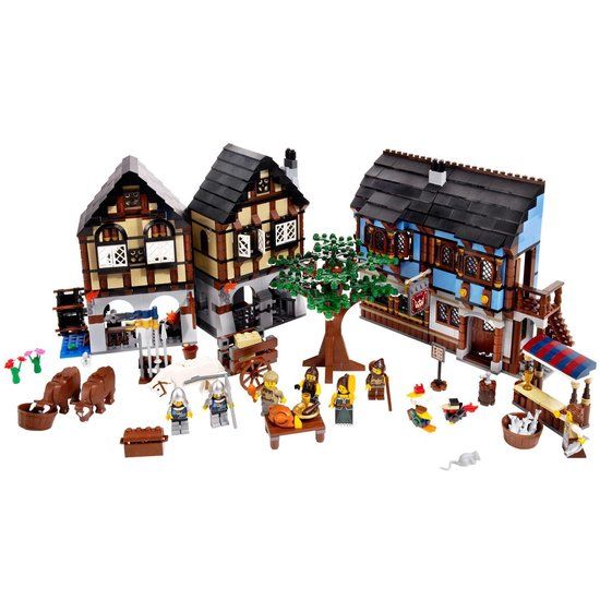 LEGO Castle Middeleeuwse Dorpsmarkt - 10193