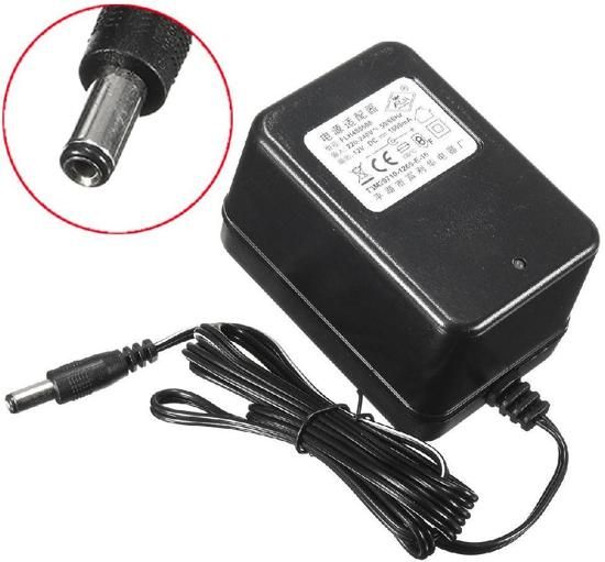 Motocars Benelux Oplader / Adapter 12V elektrische kinderauto / accuvoertuig