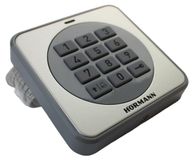 Bouton code lumineux 4 codes 3 relais 8x8x1,5 cm