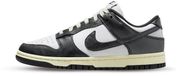 Nike Dunk Low 'Vintage Panda' (W) - Maat 42