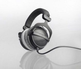 Beyerdynamic DT 770 PRO 80 Ohm Studio Headphones - Black kopen