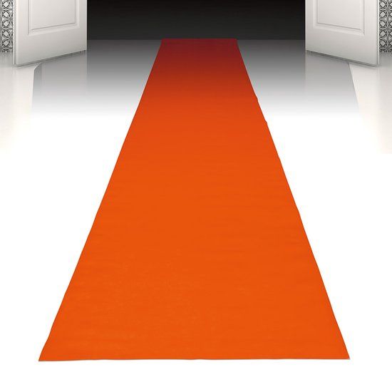 Boland - Loper oranje - Voetbal - Koningsdag - Holland - Supporter