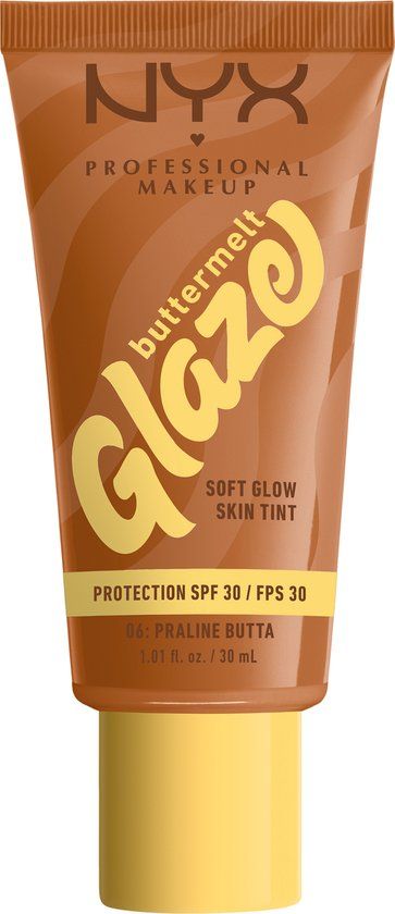 NYX Professional Make Up Buttermelt Glaze Praline Butta Foundation - Tot 12 uur draagtijd - SPF 30 bescherming - 6 - 30ml