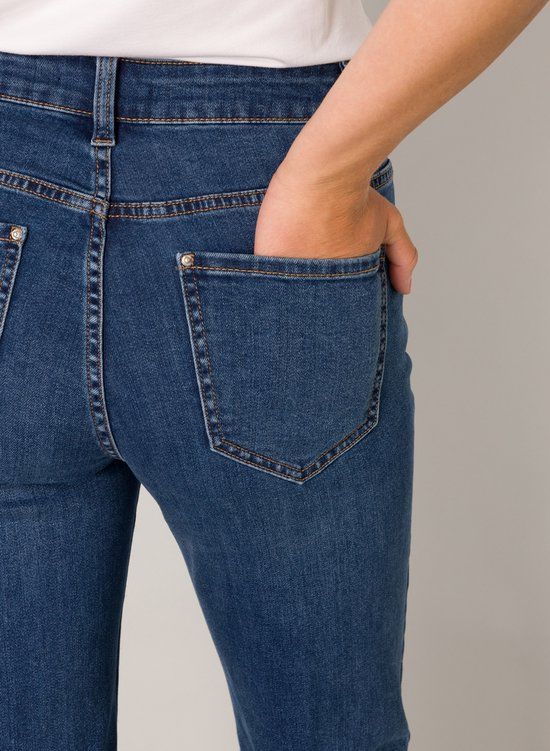 BASE LEVEL Arin Bottoms - Mid Blue - maat W44 / L30