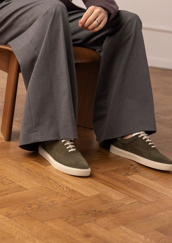 Manfield - Heren - Groene suède sneakers - Maat 41