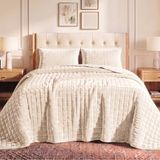 Tribeca Living Florence Fluwelen Oversized Effen Quilt Set, Ivoor, Queen