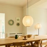 Halo Design Lampadaire BALLOON, hauteur 150 cm, crème, textile